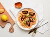 Как приготовить пасту с морепродуктами / Рецепт семейного ужина в итальянском стиле
