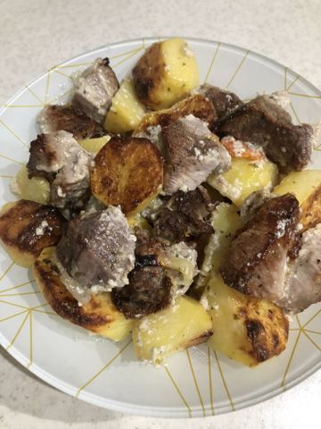 Картошка с мясом в духовке, рецепты с фото. Как запечь картофель с мясом в духовке?