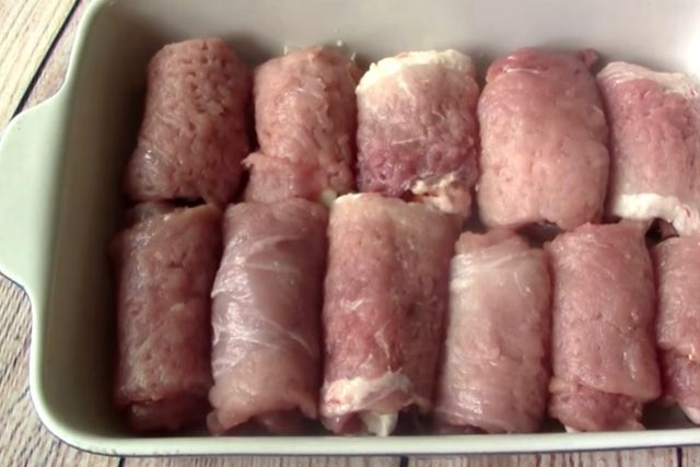 Мясные пальчики #рецепт. Как приготовить мясные пальчики из свинины с начинкой | Обжорка Ру | Дзен