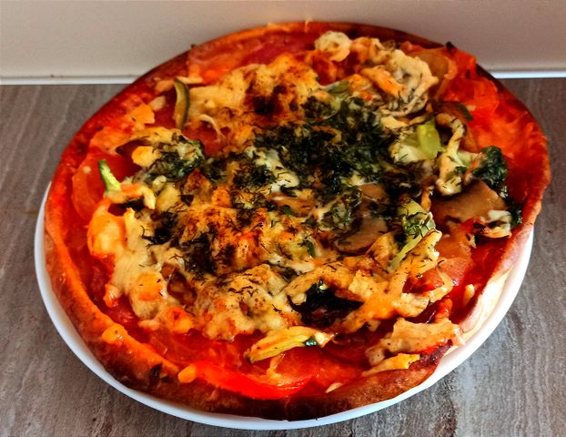 Пицца с грибами и сыром - рецепт приготовления с пошаговыми фото