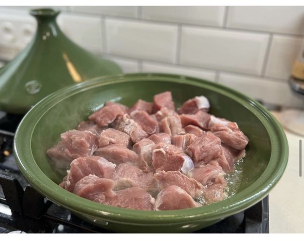 Рецепт: Жареная свиная рулька