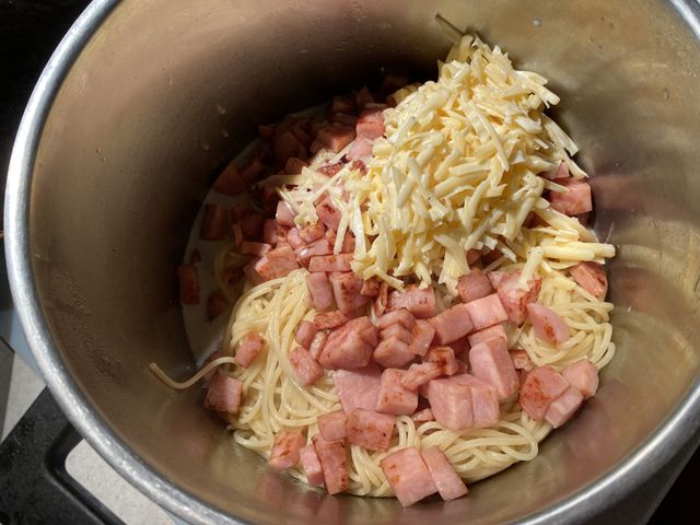 Сливочная паста с ветчиной и сыром – пошаговый рецепт приготовления с фото