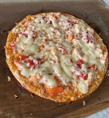 Домашняя пицца с рыбой в духовке
