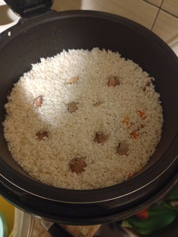 Рассыпчатый бурый рис в мультиварке