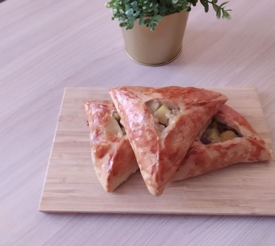 Круглые пирожки с картошкой и мясом 🌯