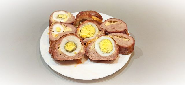 Мясной рулет из фарша с яйцом в духовке – пошаговый рецепт приготовления с фото