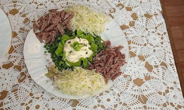 Рецепт яркого, красивого и очень вкусного салата. Салат РАДУЖНЫЙ!