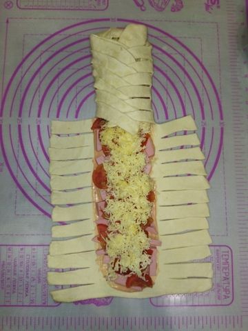 Закрытая пицца из слоеного теста - пошаговый рецепт с фото на баштрен.рф