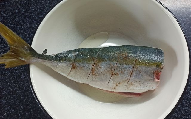 Как приготовить вкуснейшую рыбу лакедра: пошаговый рецепт