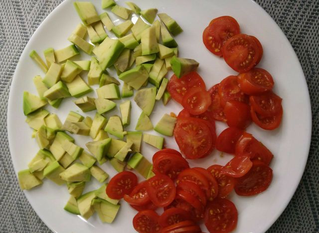 Салат с фенхелем и помидорами