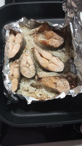 Горбуша запеченная в духовке с рисом