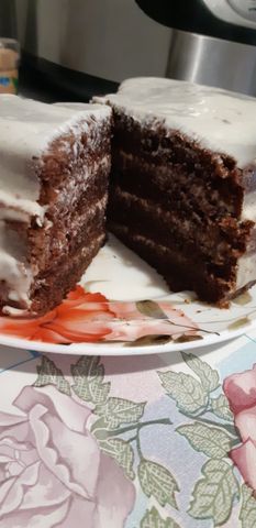 Вариант 2: Быстрый рецепт шоколадного торта с вареной сгущенкой в мультиварке