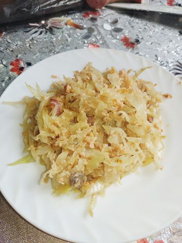 Тушеная капуста с сосисками рецепт пошагово с фото
