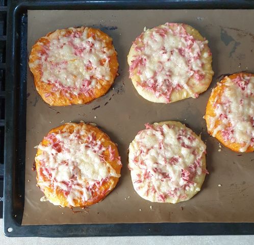 Пицца с курицей и колбасой - пошаговый рецепт с фото на пластиковыеокнавтольятти.рф