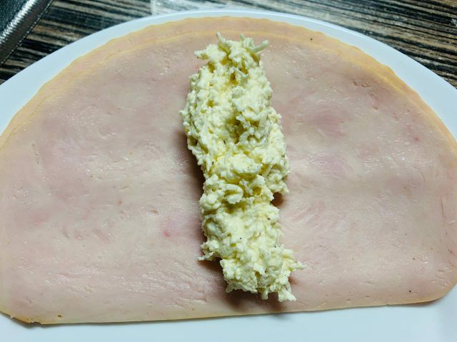 Рулетики из ветчины с сыром » Вкусно и просто. Кулинарные рецепты с фото и видео