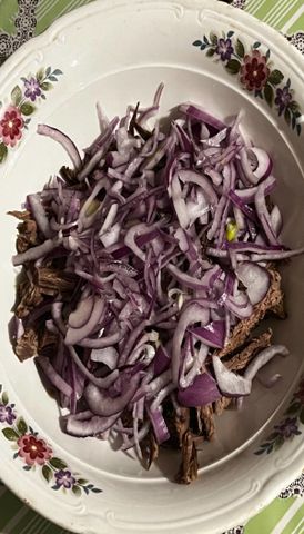 Как приготовить Салат Шахтерский с солеными огурцами и мясом просто рецепт пошаговый