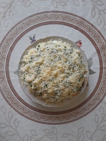 Салат с курицей, сыром и сухариками - рецепт с фотографиями - Patee. Рецепты