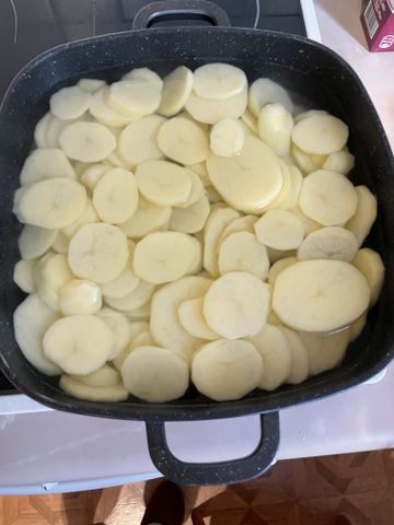 Вареная картошка с обжаренным луком