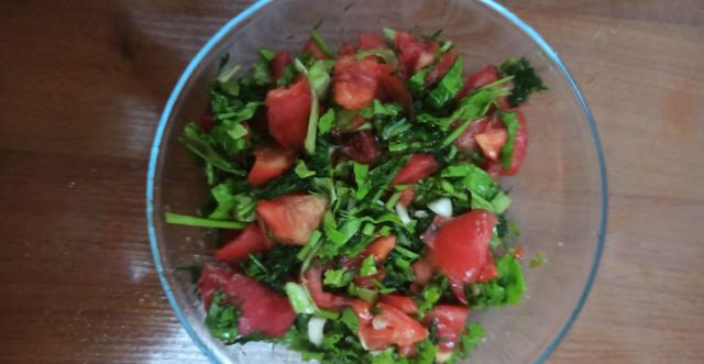 Помидоры - калорийность, КБЖУ, польза и вред, рецепты и диеты с томатами