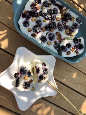 Йогурт с ягодами – пошаговый рецепт приготовления с фото