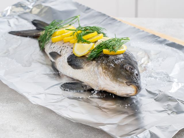 Ингредиенты для «Рыба, запеченная в фольге»:
