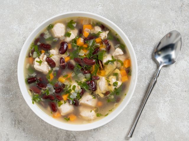 Суп с грибами и красной фасолью