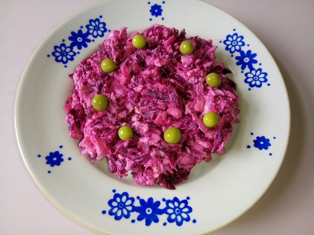 Салат из сырой свеклы рецепт – Европейская кухня: Салаты. «Еда»