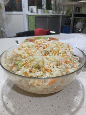 «Осенний» салат на зиму: рецепт приготовления