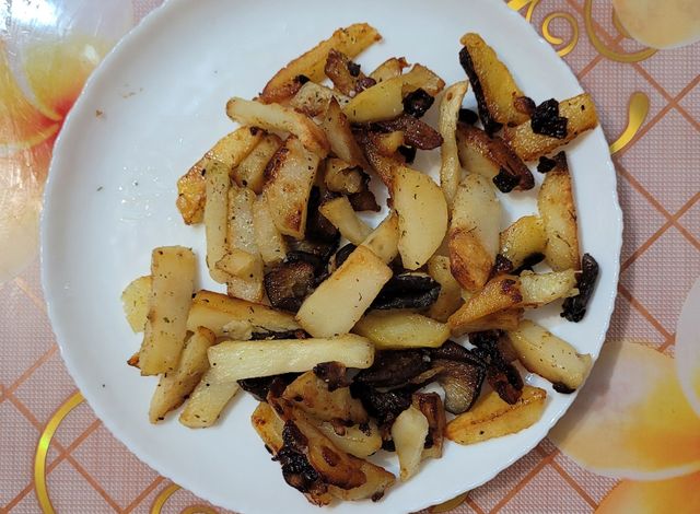 Как приготовить Жареная картошка с грибами вешенками Просто Кухня рецепт пошагово
