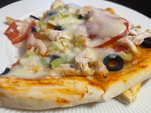 Рецепт: Пицца с адыгейским сыром | 