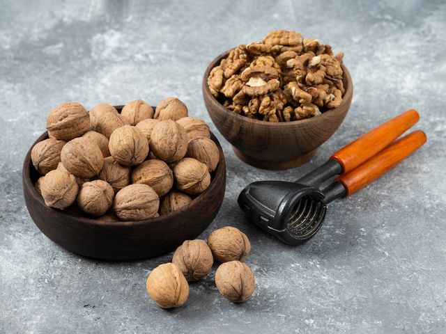 Как правильно хранить грецкие орехи, чтобы они не горчили: ошибка большинства хозяек
