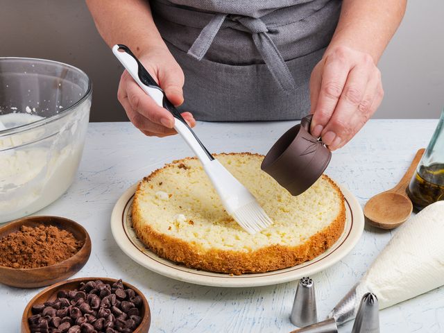 Как правильно пропитать торт: секреты вкусного десерта