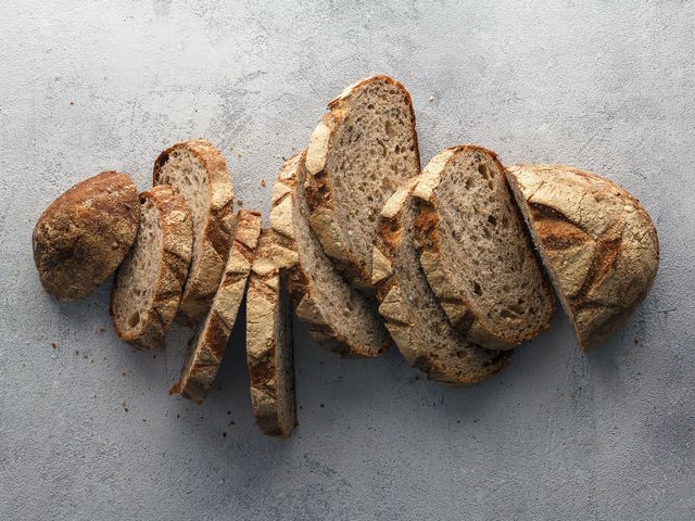 Как война в Украине делает хлеб Казахстана дороже?