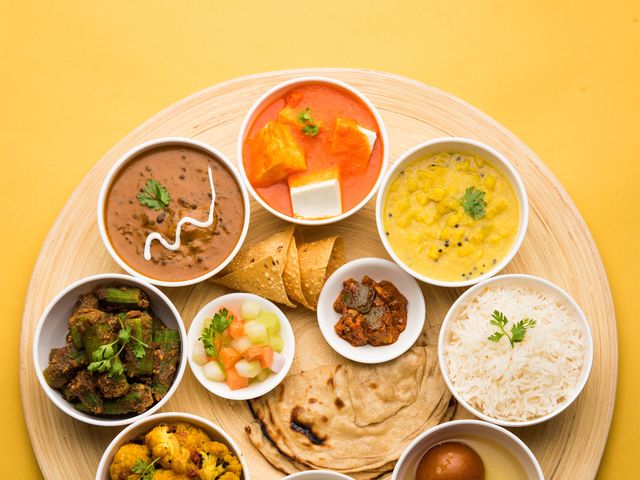 Необычная индийская закуска: пряная манка | Индийские рецепты