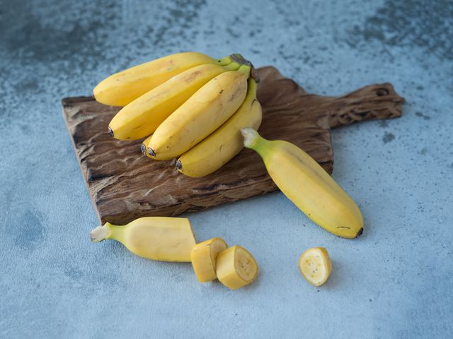 Мини-бананы и плантаны / Что это такое и как их едят – статья из рубрики\