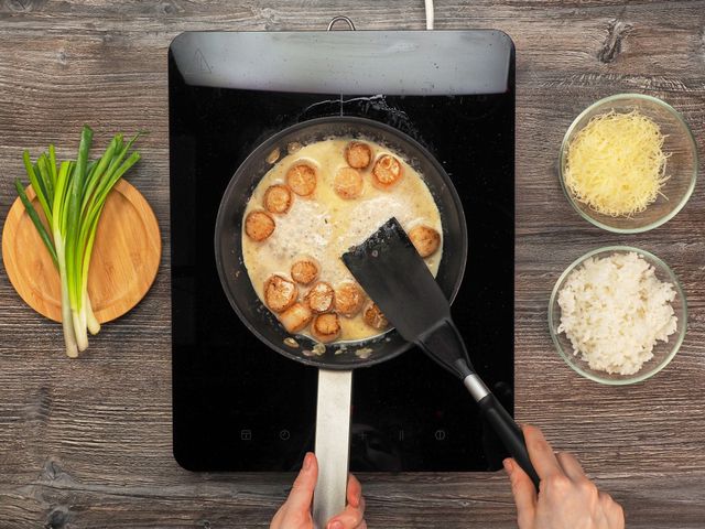 Как приготовить гребешок на сковородке на сливочном масле с чесноком. Гребешки на сковороде на сливочном масле
