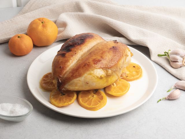 Курица запеченная с мандаринами - рецепт с пошаговыми фото | Меню недели
