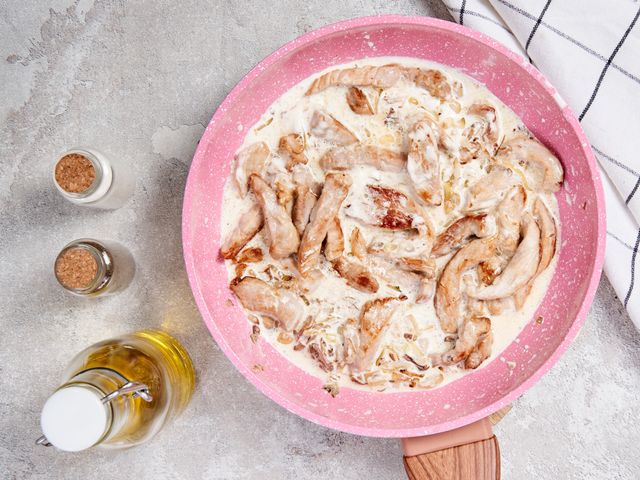 Свинина в сметанном соусе рецепт с фото, как приготовить на демонтаж-самара.рф