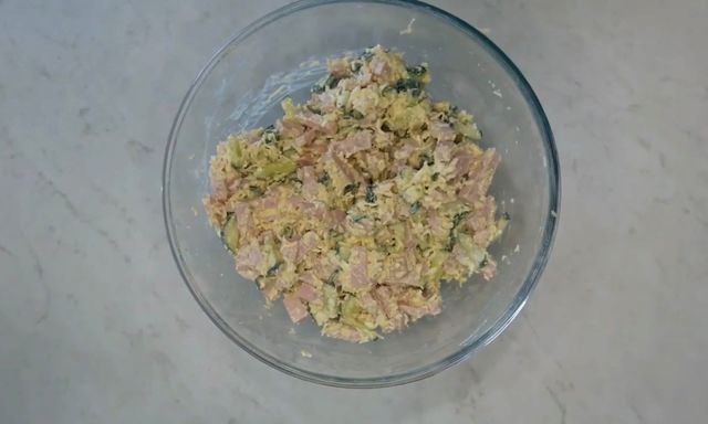 Салат с ветчиной и сыром «Домашний» - простой и вкусный рецепт с пошаговыми фото