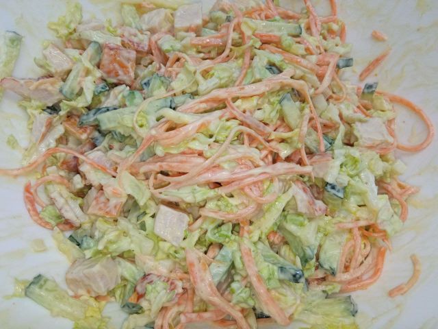 Салат из капусты, моркови и свеклы