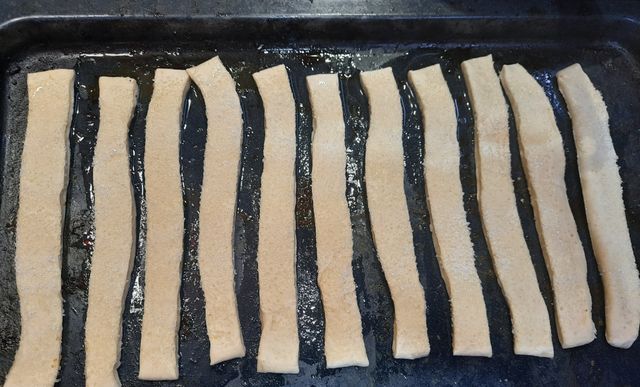 Как приготовить Творожные палочки жареные н сковороде рецепт пошагово