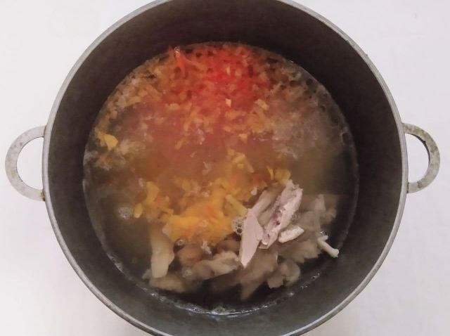 Суп картофельный со сметаной по-закарпатски (Пидбывани крумпли)