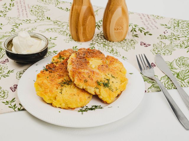 Картофельные драники с курицей и сыром — рецепт с фото пошагово
