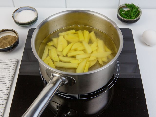 Картофельный суп с яйцом - пошаговый рецепт с фото на Готовим дома