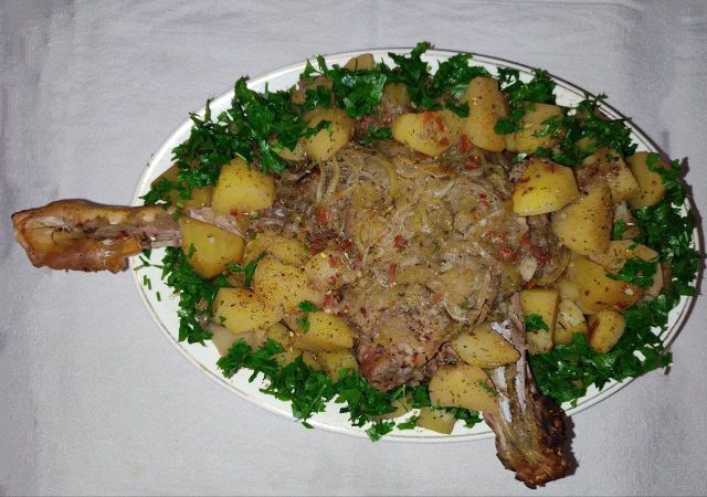 Жаркое из баранины с овощами