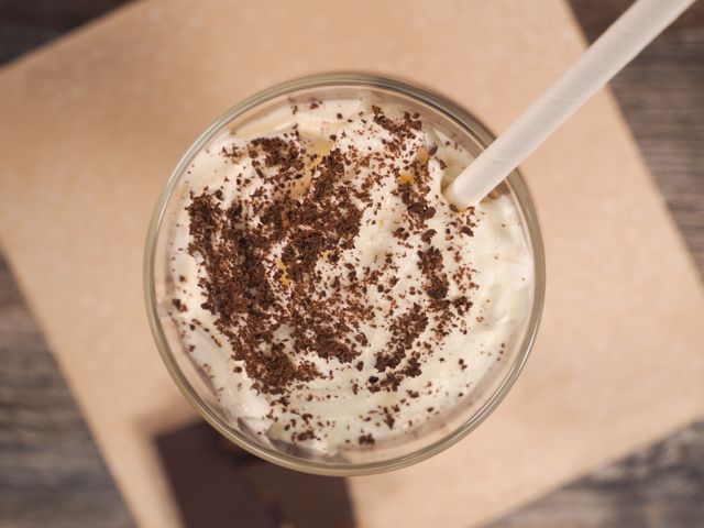 Коктейль «Какао с мороженым»