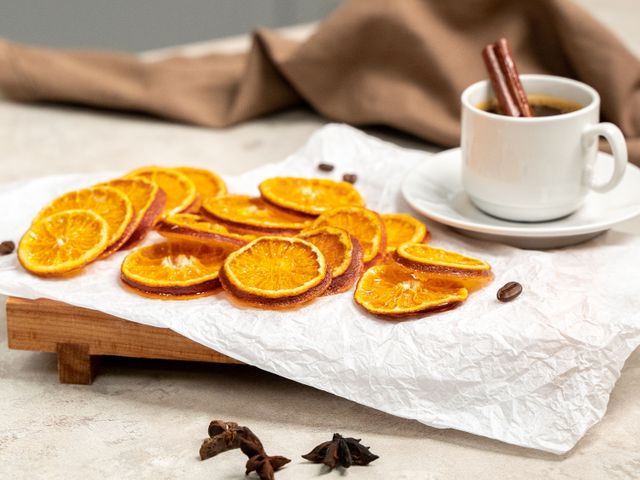 Цукаты из апельсиновых корок с мандаринами
