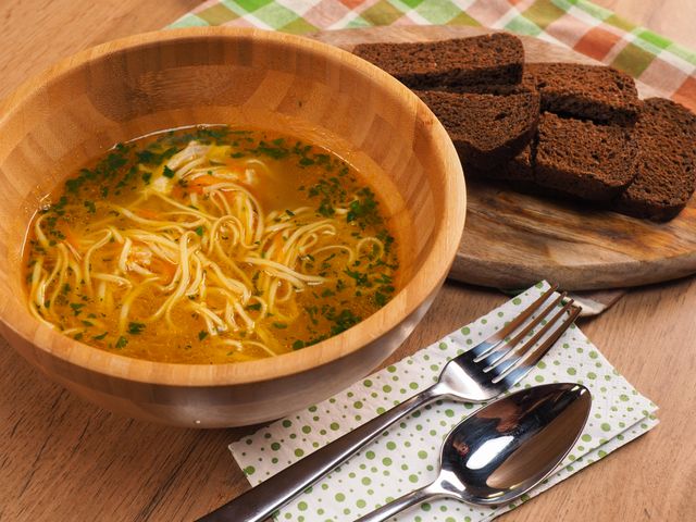 Суп-лапша со свининой и картофелем, рецепт с фото и видео — irhidey.ru