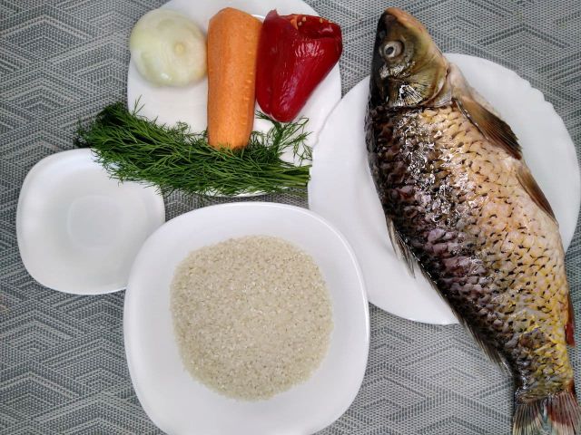Карп, фаршированный рисом – пошаговый кулинарный рецепт с фото