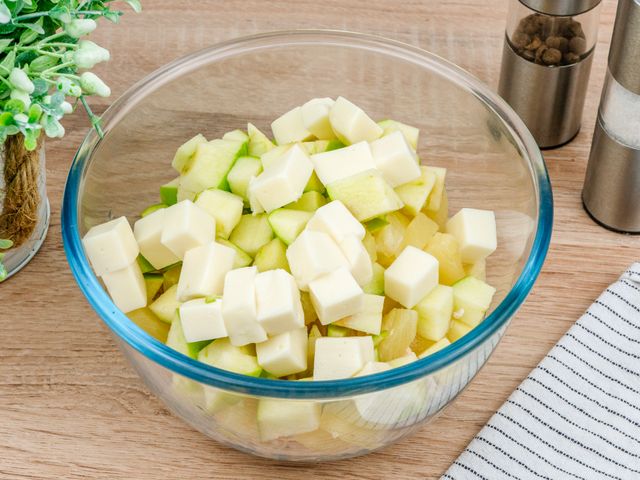 Салат с яблоком и ананасами - рецепт автора Винера